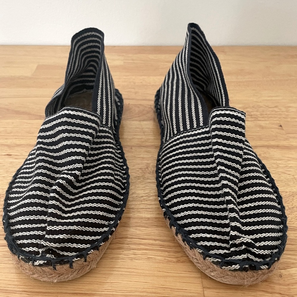 Espadrilles Women’s size 7.5 (38)